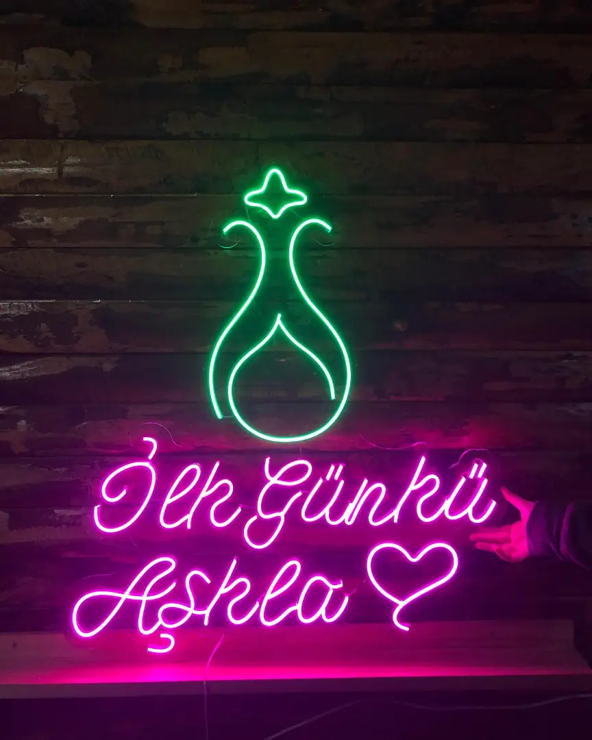 Neon Tabela
